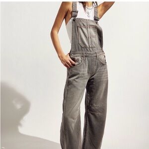 Like-New Free People Good Luck Barrel leg Overalls